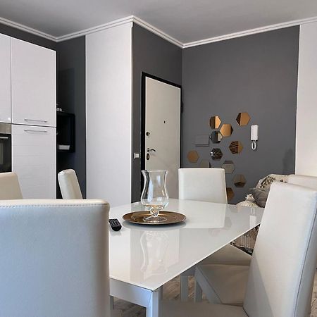 Fco Airport - Casa Di Febo Apartment Фиумичино Екстериор снимка